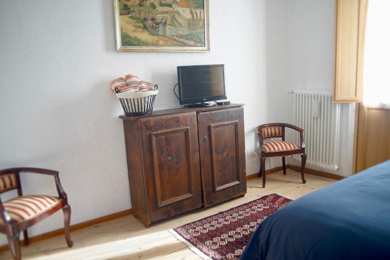 La Casa Altrui- Camere E Zona Relax Con Giardino 科日多 外观 照片